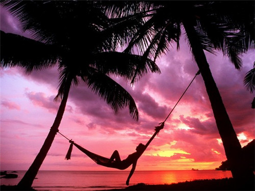 我们结婚了元素夫妇免费观看（我们结婚了uie第一集）