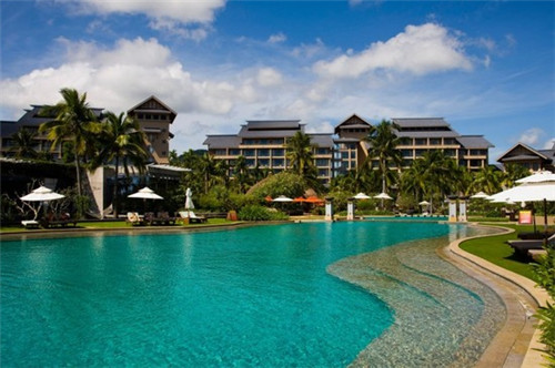 荒废多少的青春什么歌（荒废的青春总是要补回来）